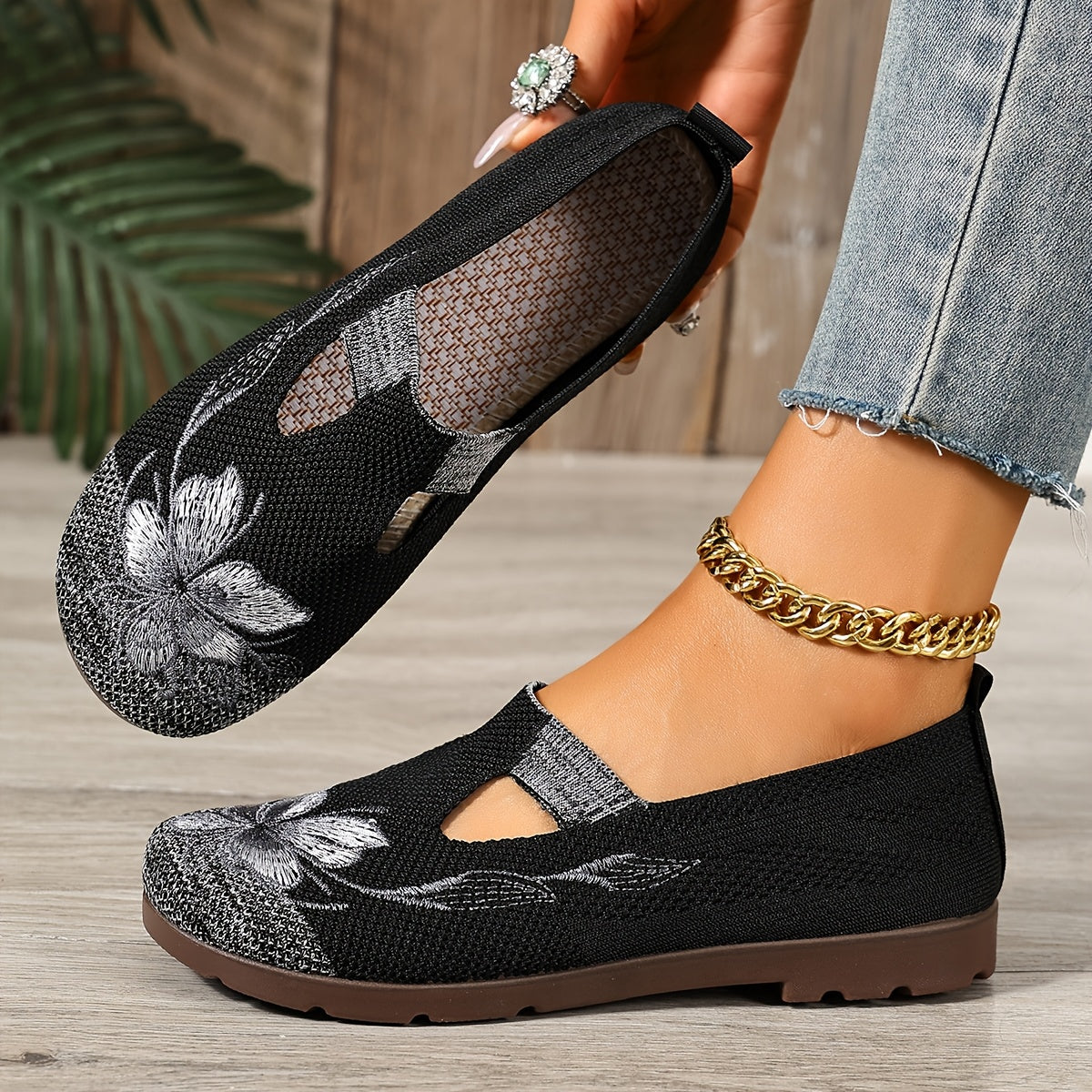Sanders – Unisex Slip-On Shoes for Easy On and Off