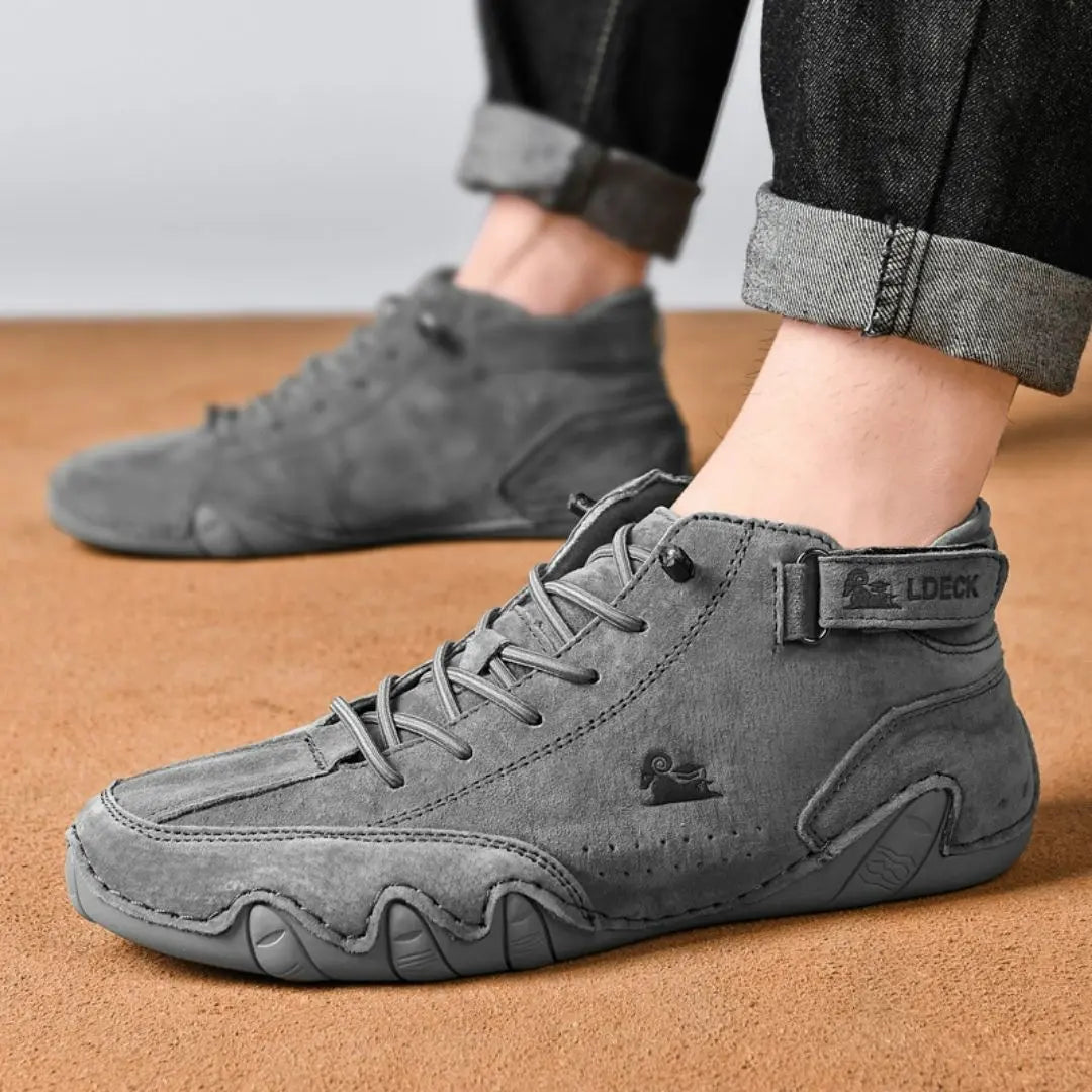 NevoLdeck Men's Lightweight Adaptive Fit Shoes