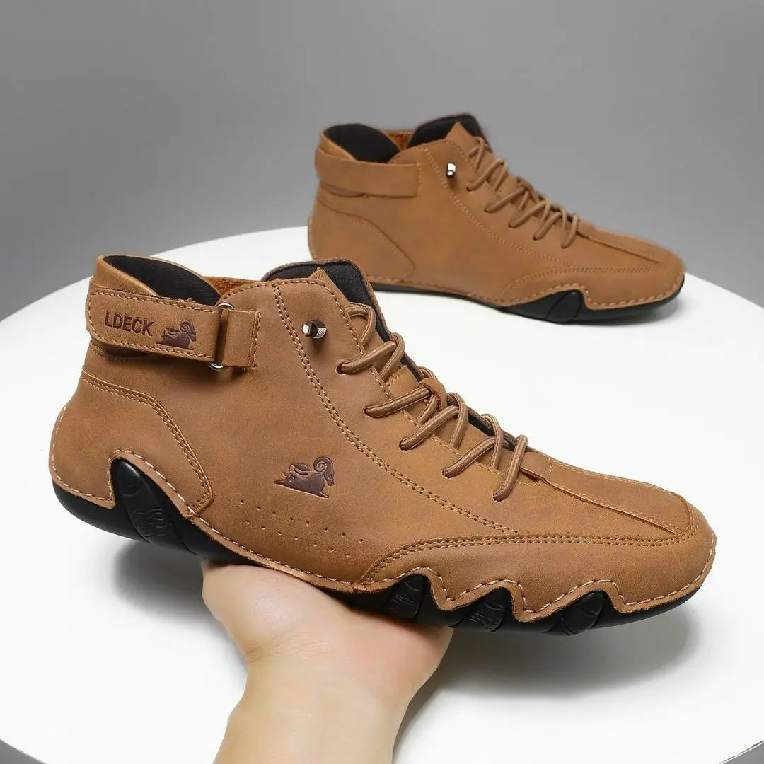 Everett – Men's Walking Shoes with a Cushioned Midsole