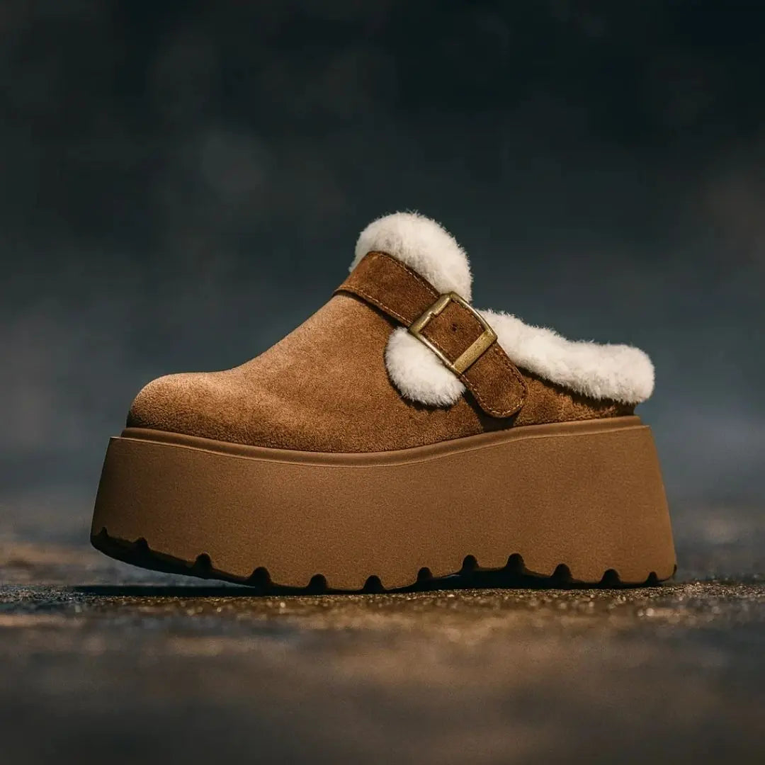 Jeanette – Women's Comfort Clogs with a Cushioned Insole
