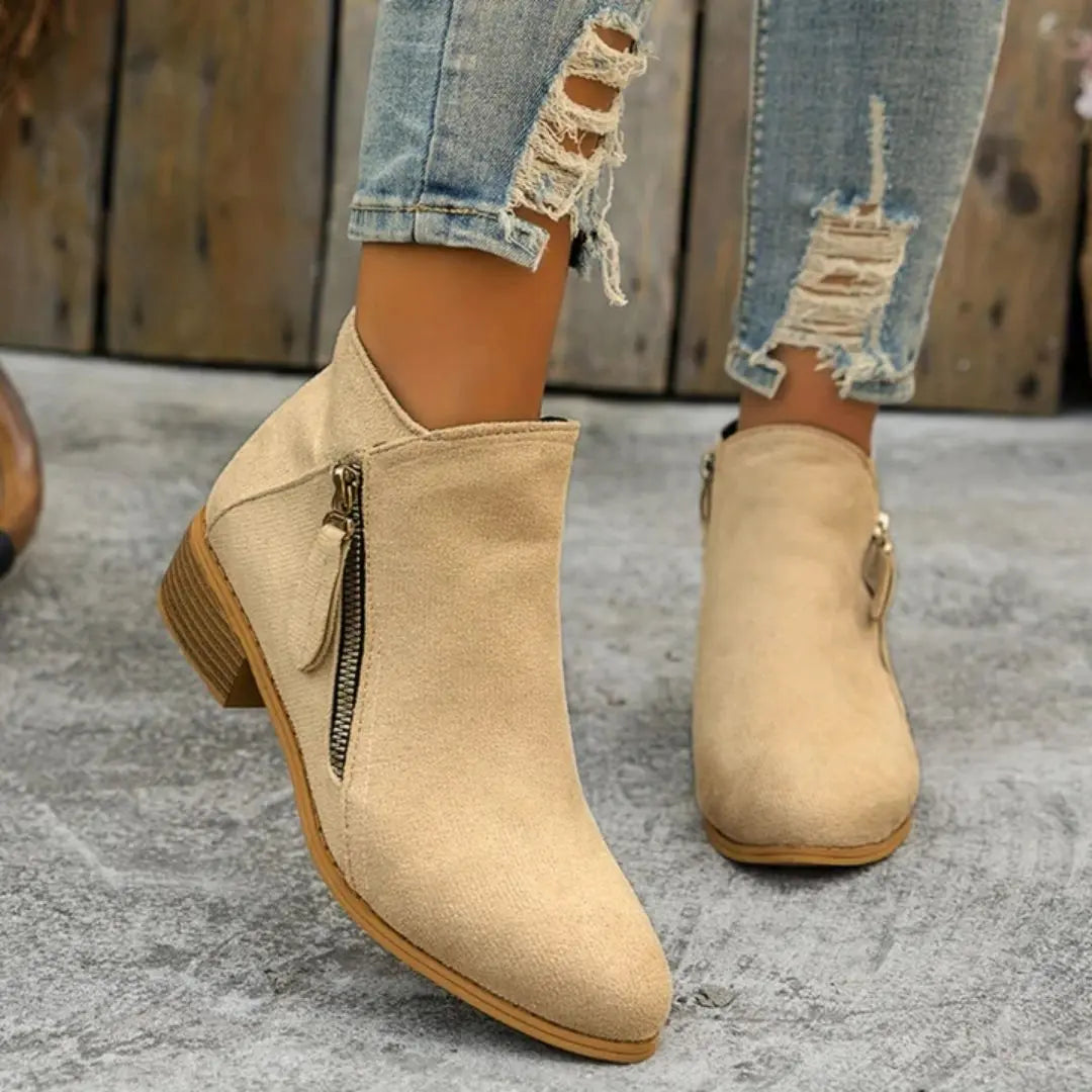 Joanna Women's Zipper Boots