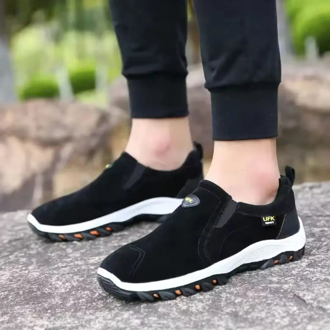 Jeffery – Men's Slip-On Shoes with a Stretch Upper