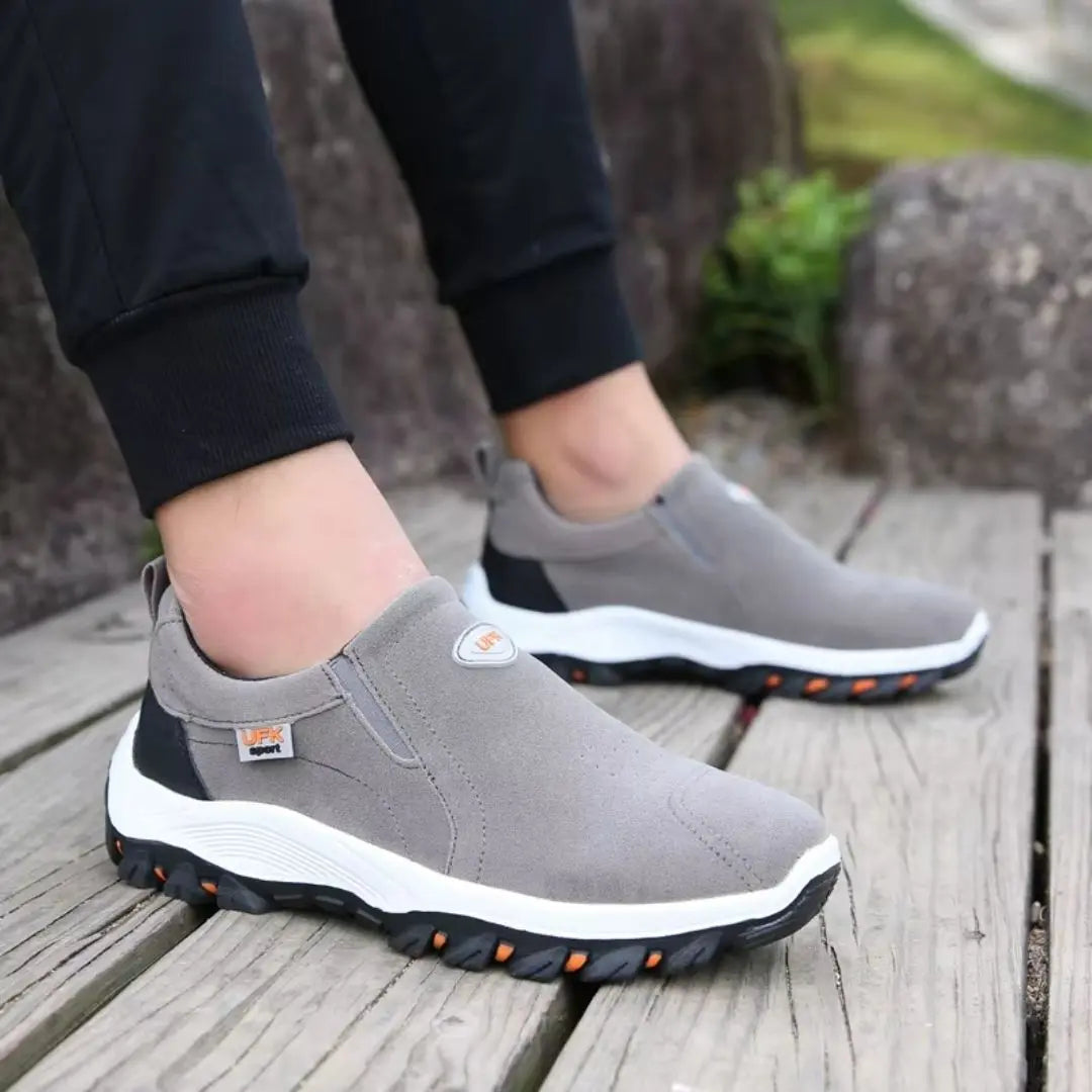 Jeffery – Men's Slip-On Shoes with a Stretch Upper