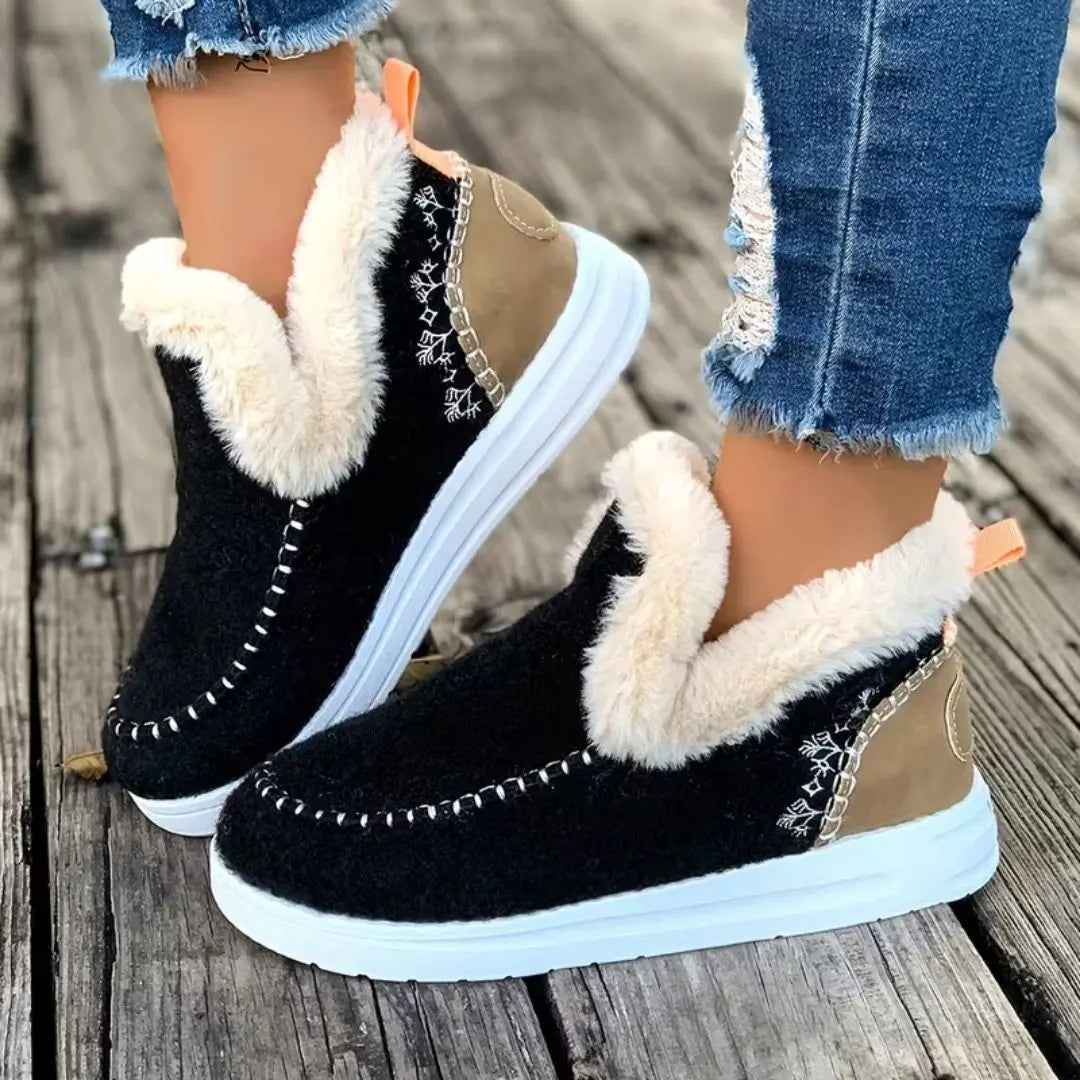 Winterholt Women's Faux Fur Lined Ankle Boots