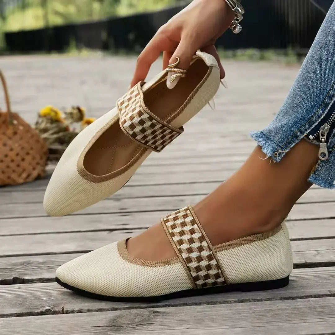Christie – Women's Comfort Flats with a Soft Lining