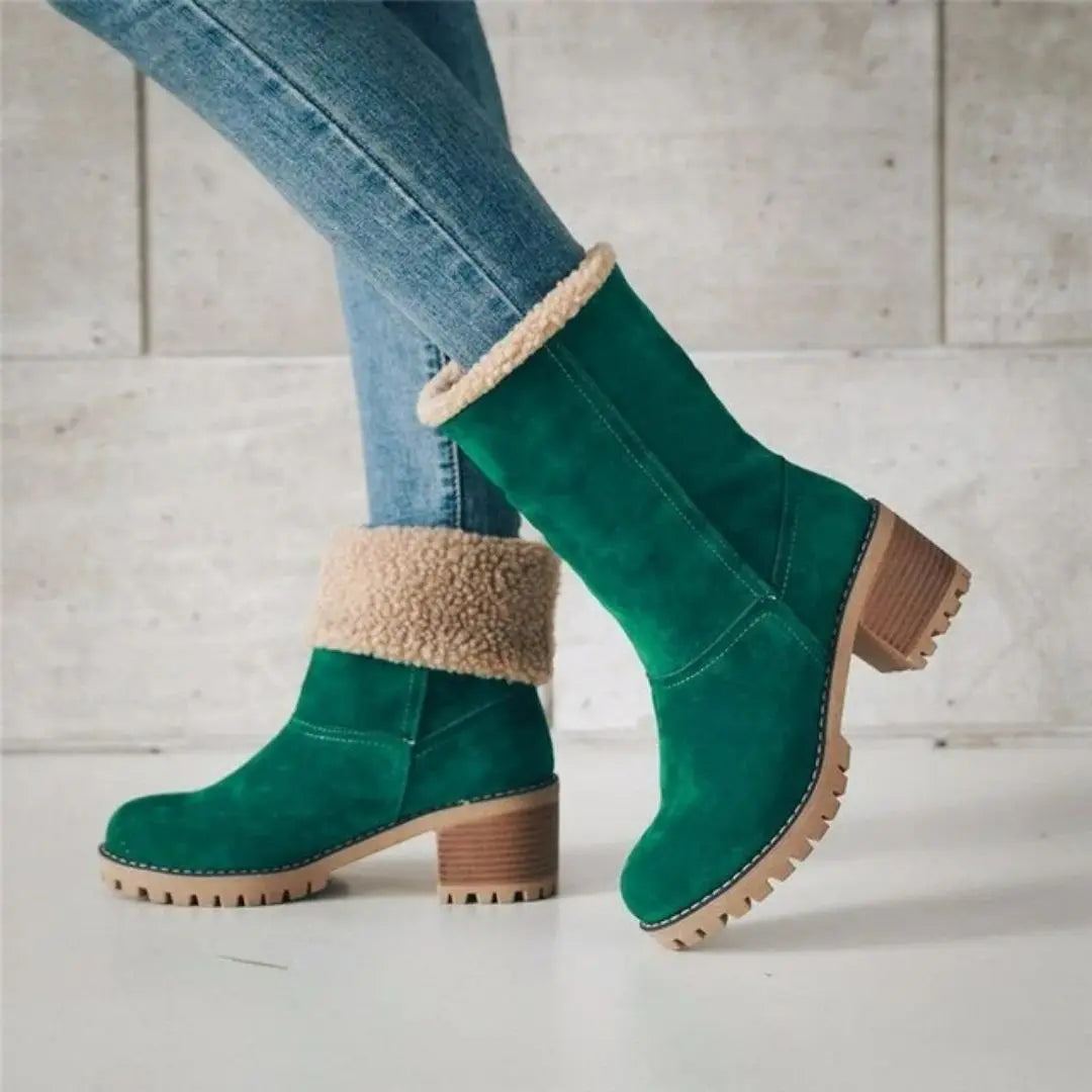 Snowdrift Women's Fur-Lined Mid-Tube Boots