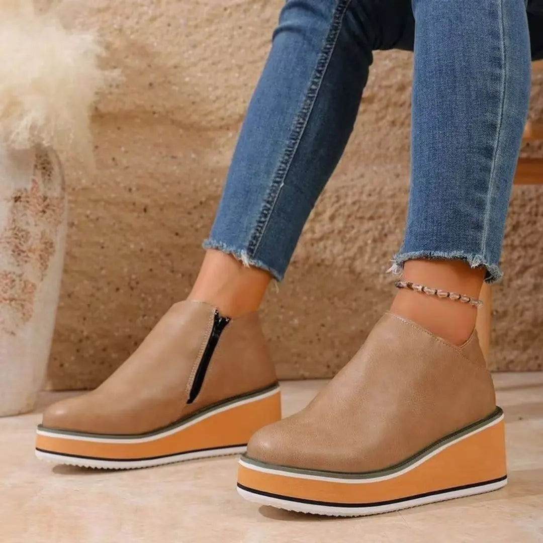 Jacqueline Women's Waterproof Shoes