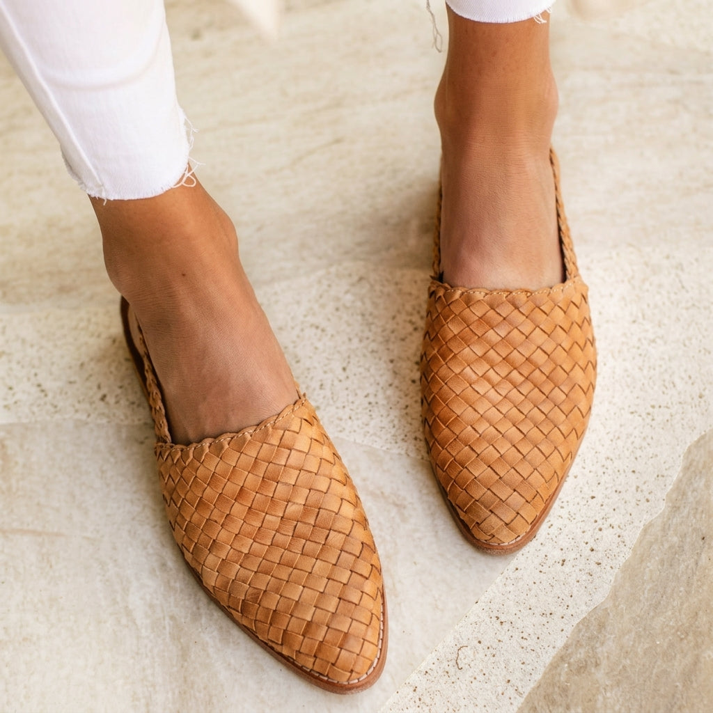 Comino Orthopedic Woven Loafers