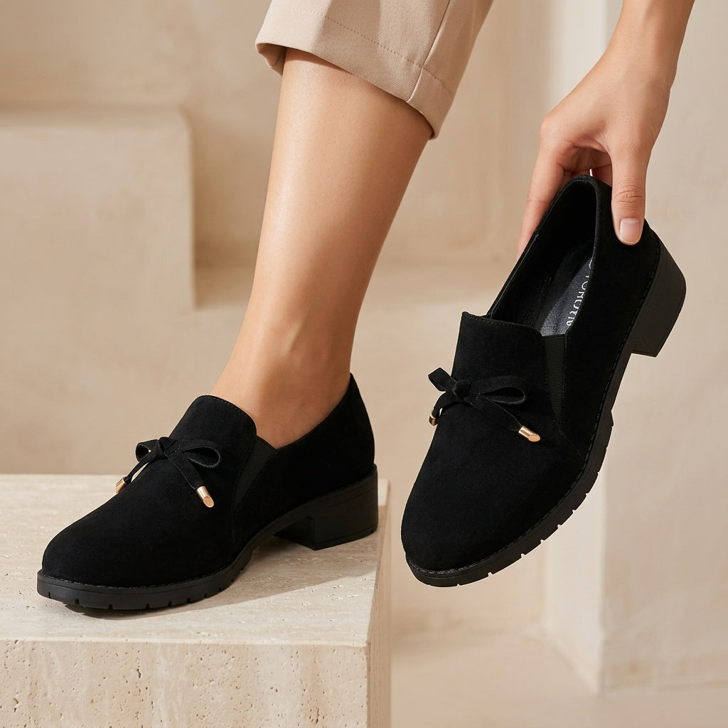 Smith – Unisex Slip-On Loafers with a Hands-Free Fit