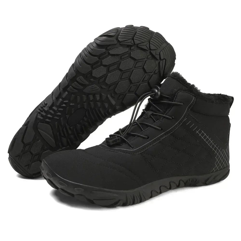 FrostSpire – Plush-Lined & Non-Slip Barefoot Boots