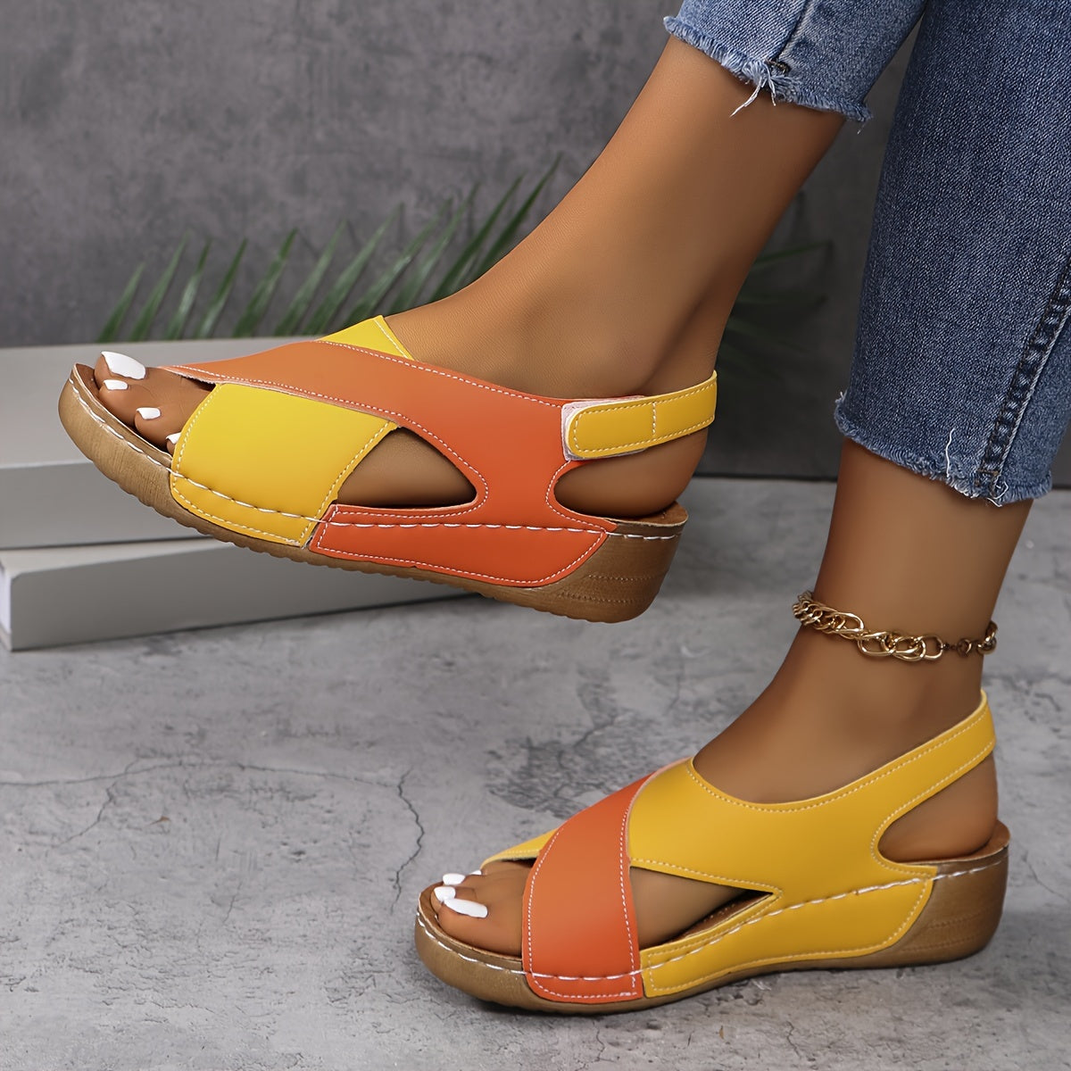 Women's Adjustable Sandals with Cushioned Insole and Breathable Design