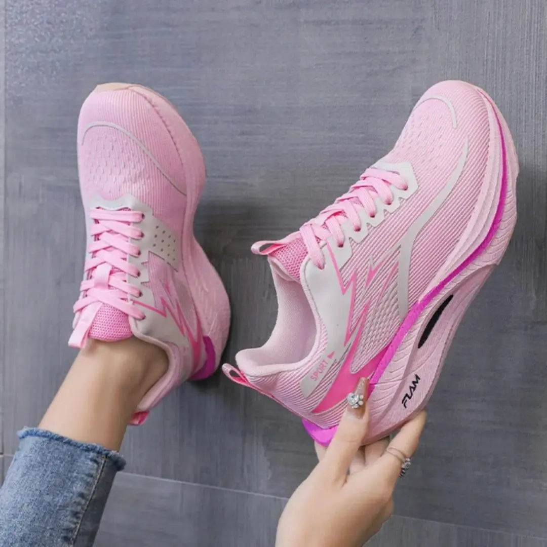 Lela – Women's Walking Sneakers for Long Walks