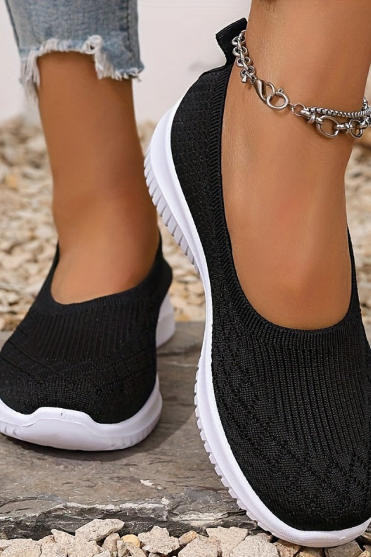 Everly – Unisex Slip-On Sneakers with a Hands-Free Fit