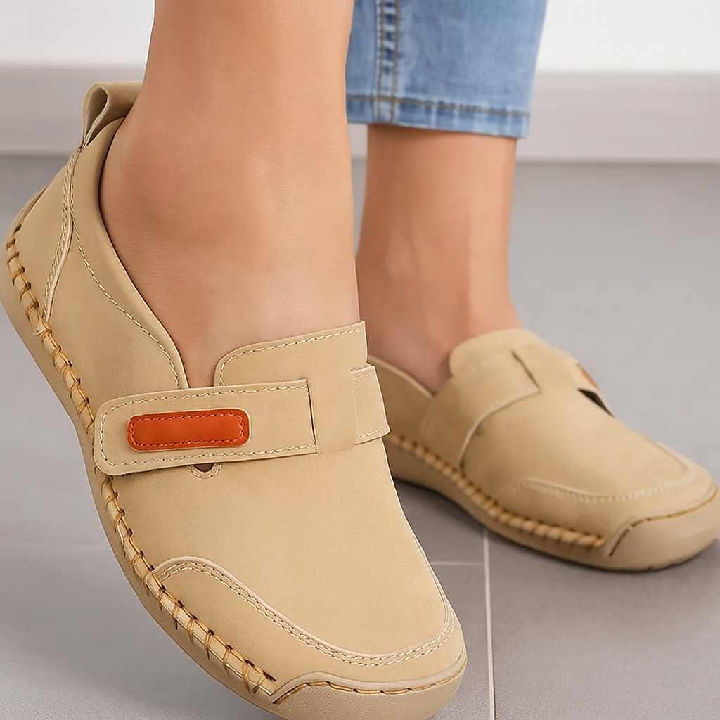 Women's Wide Fit Mary Jane Casual Flats