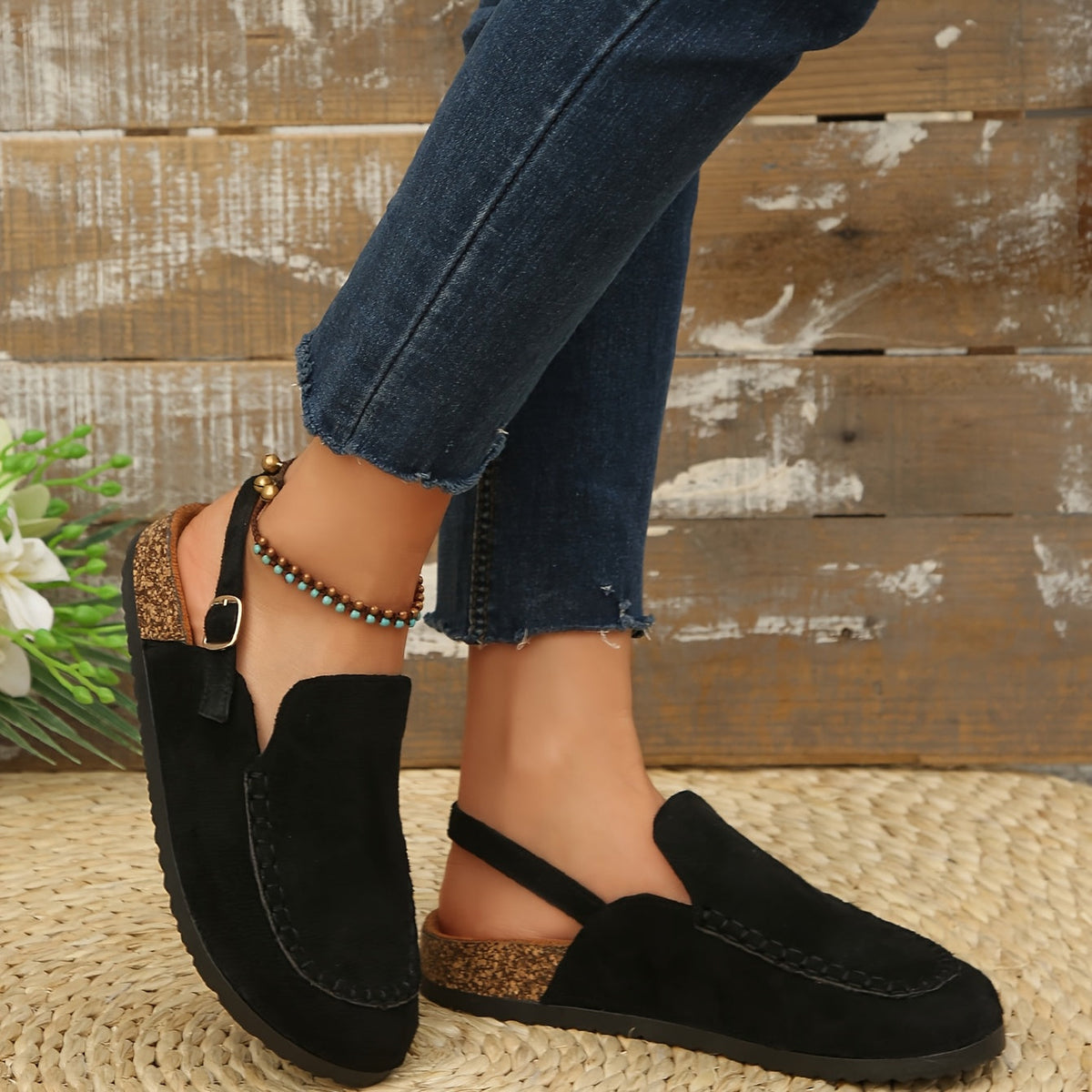 Johanna – Women's Slip-On Loafers with a Stretch Upper