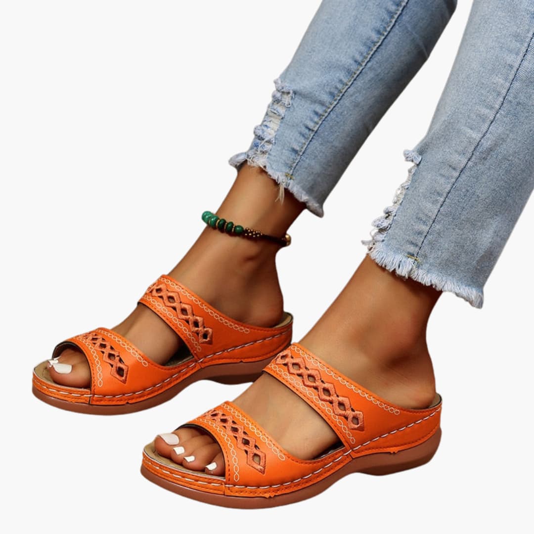 Holly – Women's Slip-On Loafers with a Hands-Free Fit