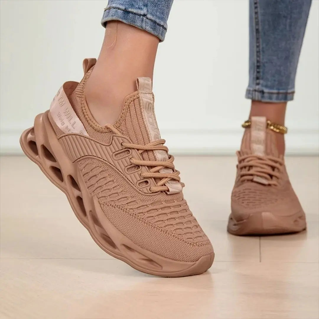 Rosalie – Women's Non-Slip Sneakers with a Slip-Resistant Sole