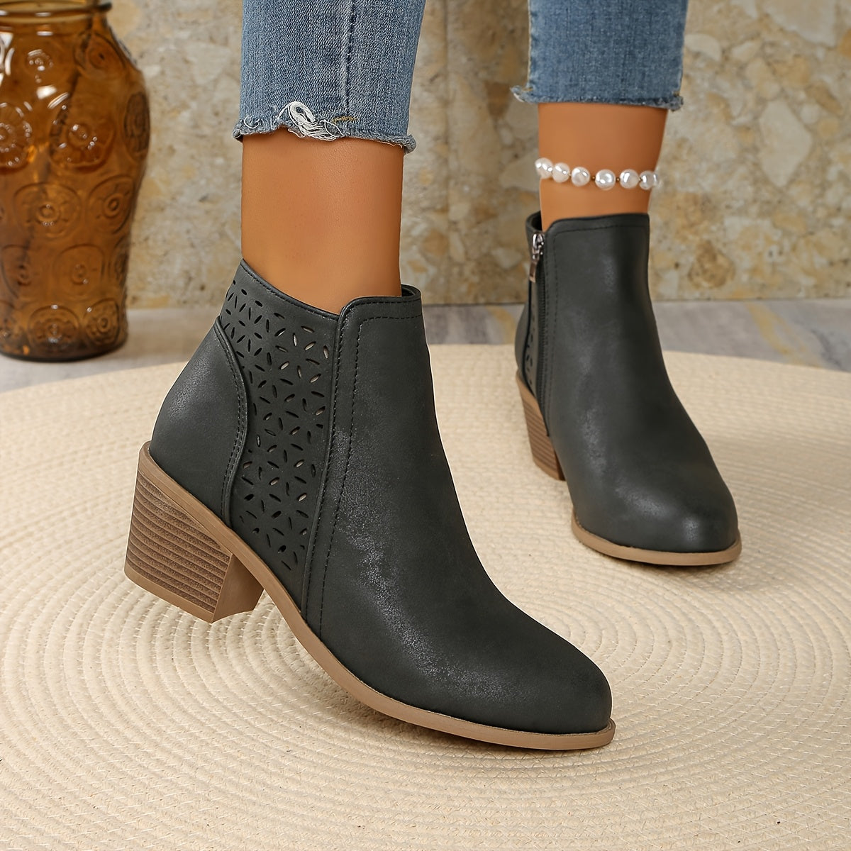 Penny – Women's Comfort Boots with a Cushioned Insole