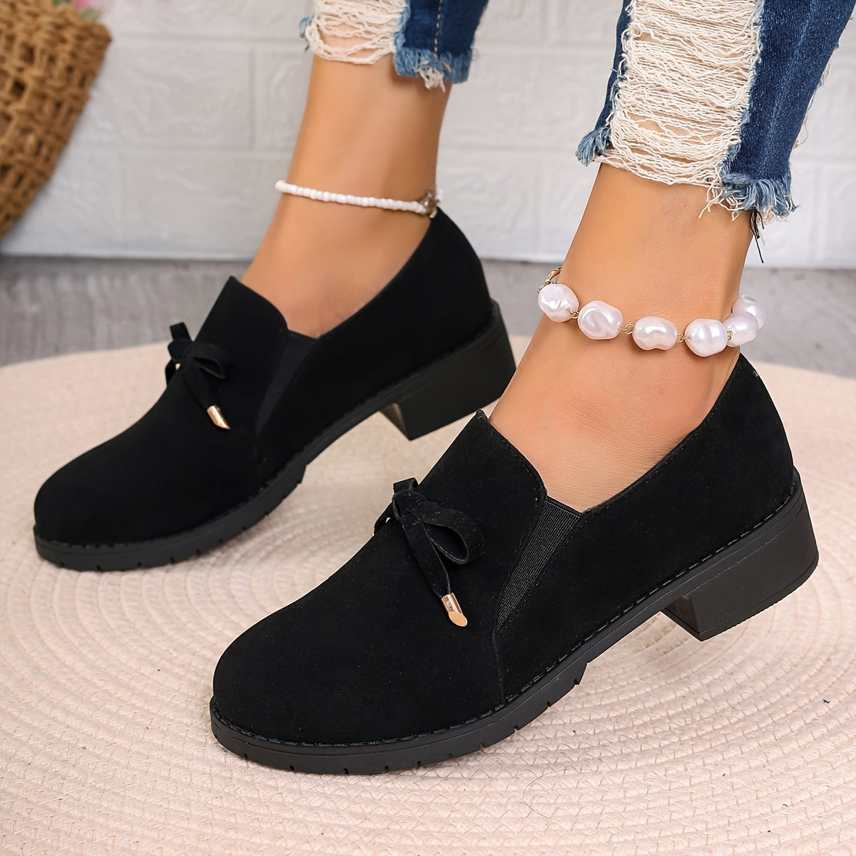 Smith – Unisex Slip-On Loafers with a Hands-Free Fit