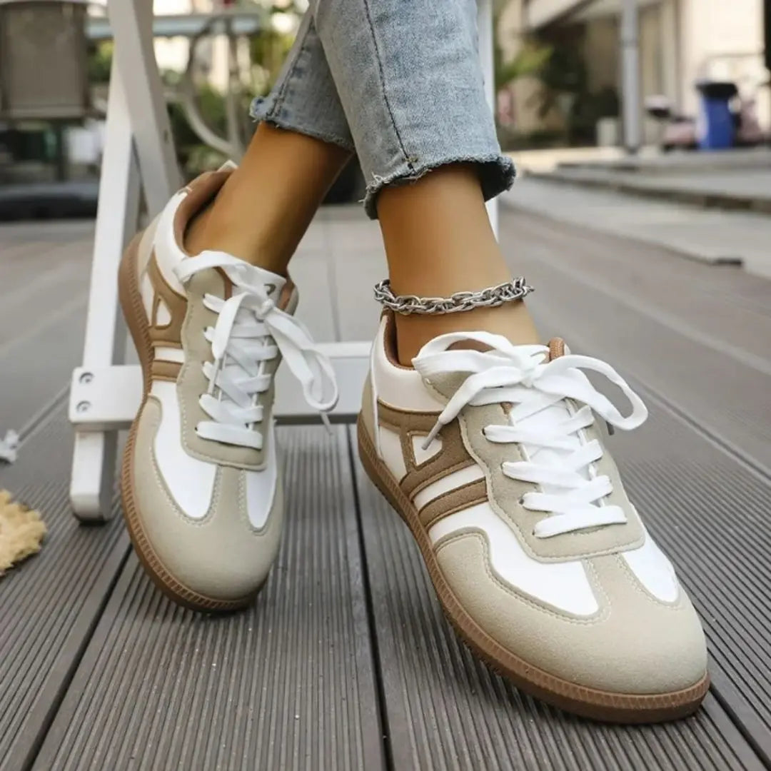 Traci – Women's Wide Toe Box Sneakers with Room for Bunions