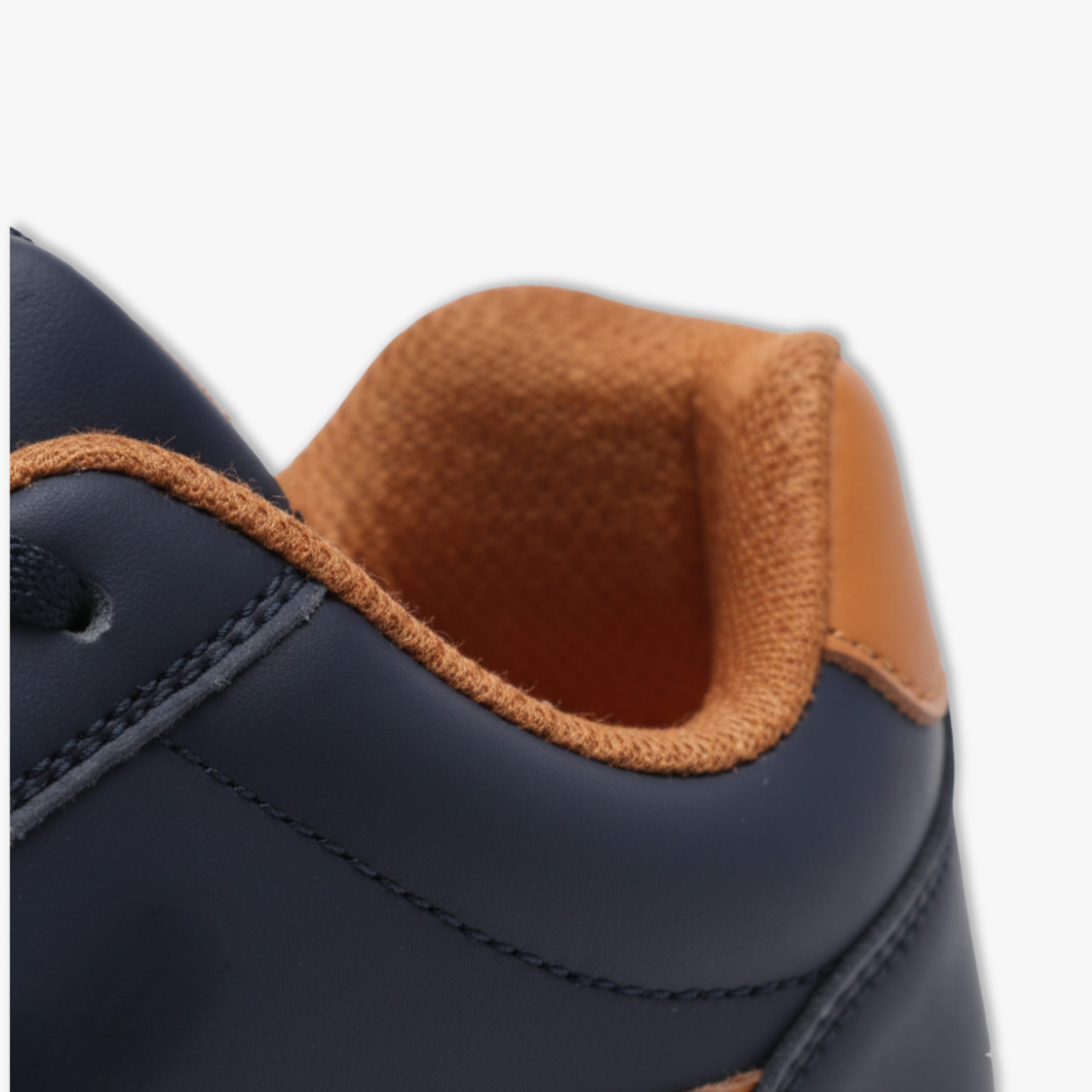 Men's Waterproof Leather Casual Lace Up Sneakers