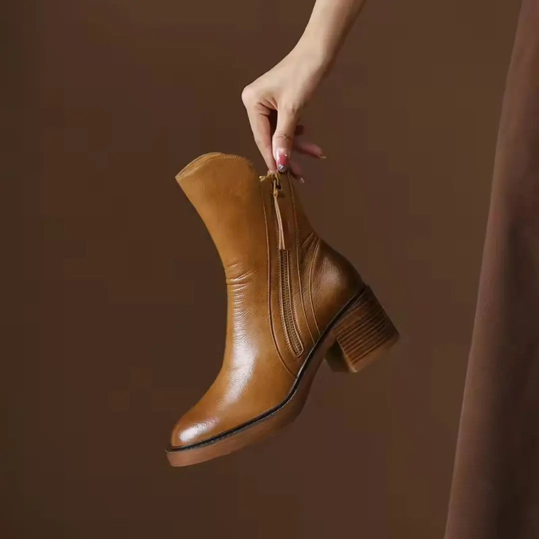 Shelia – Women's Comfort Boots with a Cushioned Insole