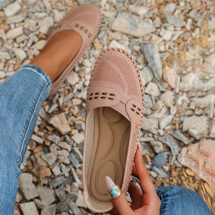 Beverly – Women's Arch Support Shoes with a Deep Heel Cup