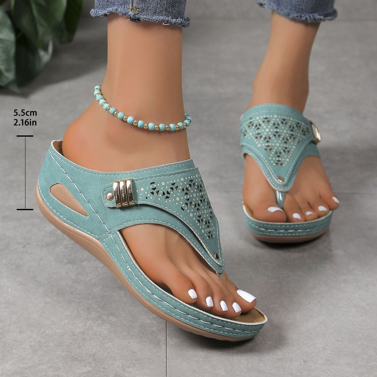 Nicole – Women's Wide Toe Box Sandals with an Adjustable Fit