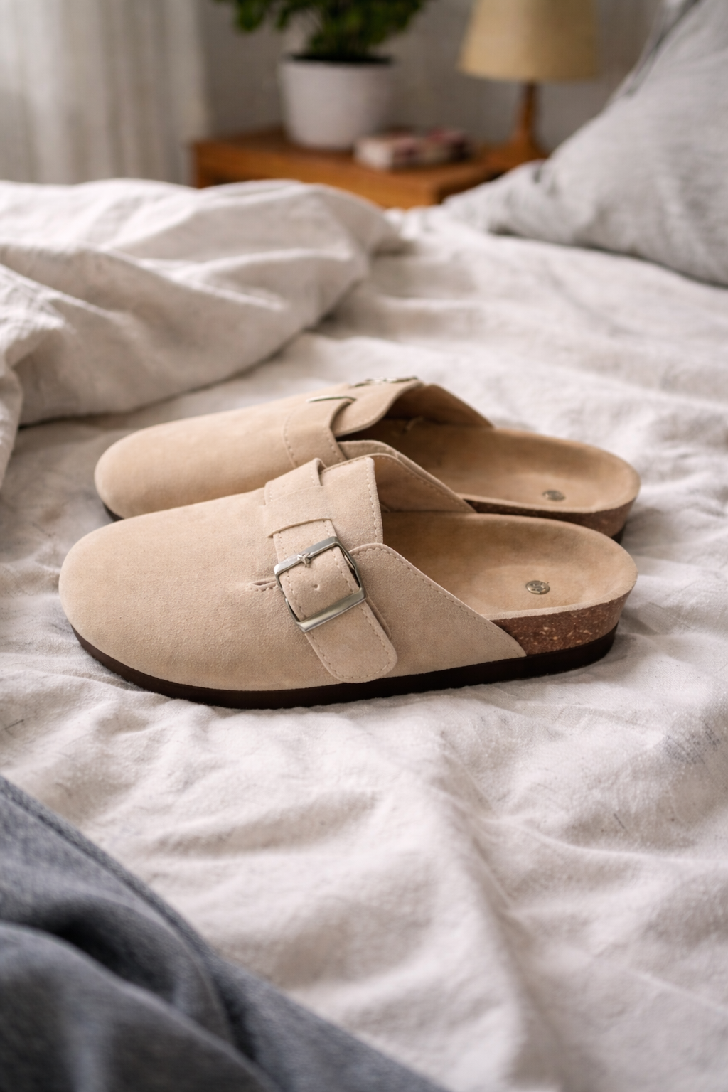 Holloway – Unisex Nursing Clogs for Standing All Day
