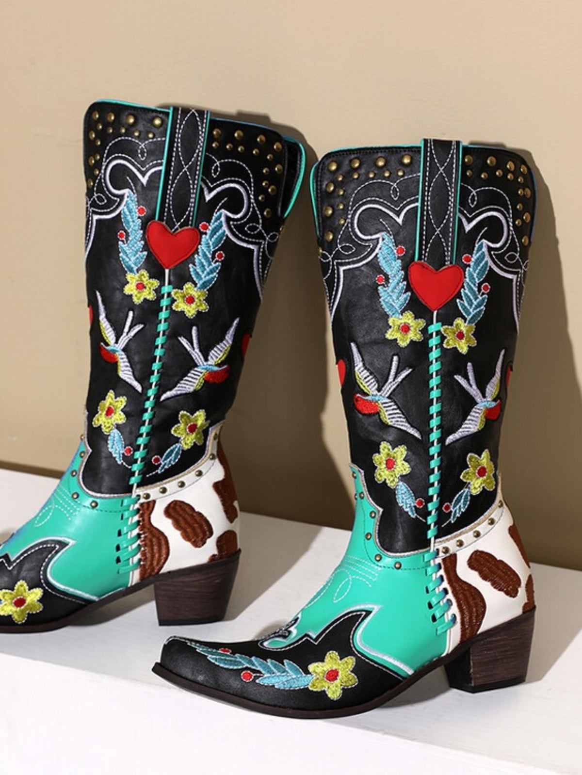 Sharp – Unisex Wide Calf Boots for Full Calves