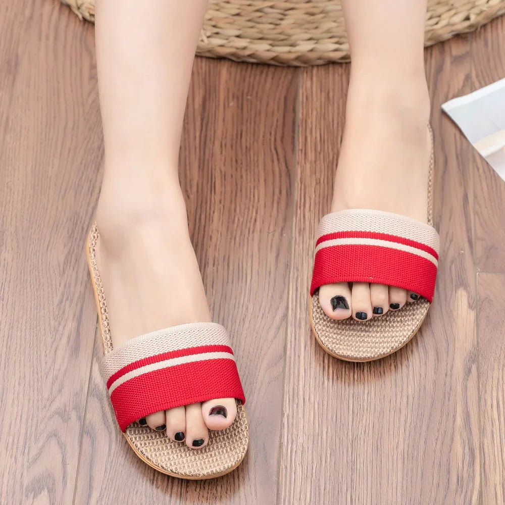 Tricia – Women's Comfort Slippers with a Soft Lining