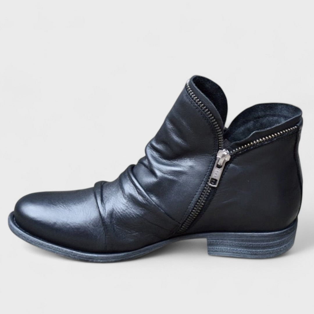 Women's Orthopedic Boots with Ergonomic Design and Comfortable Interior