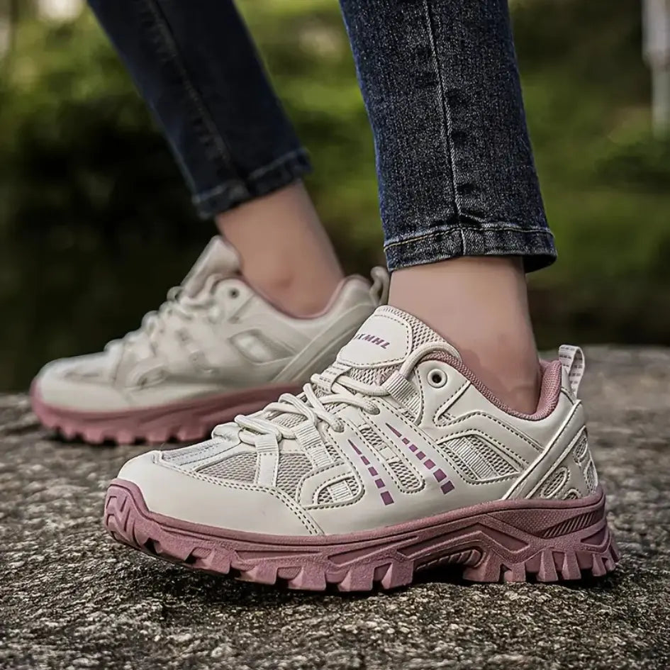 Sydney – Unisex Non-Slip Sneakers for Wet Floors