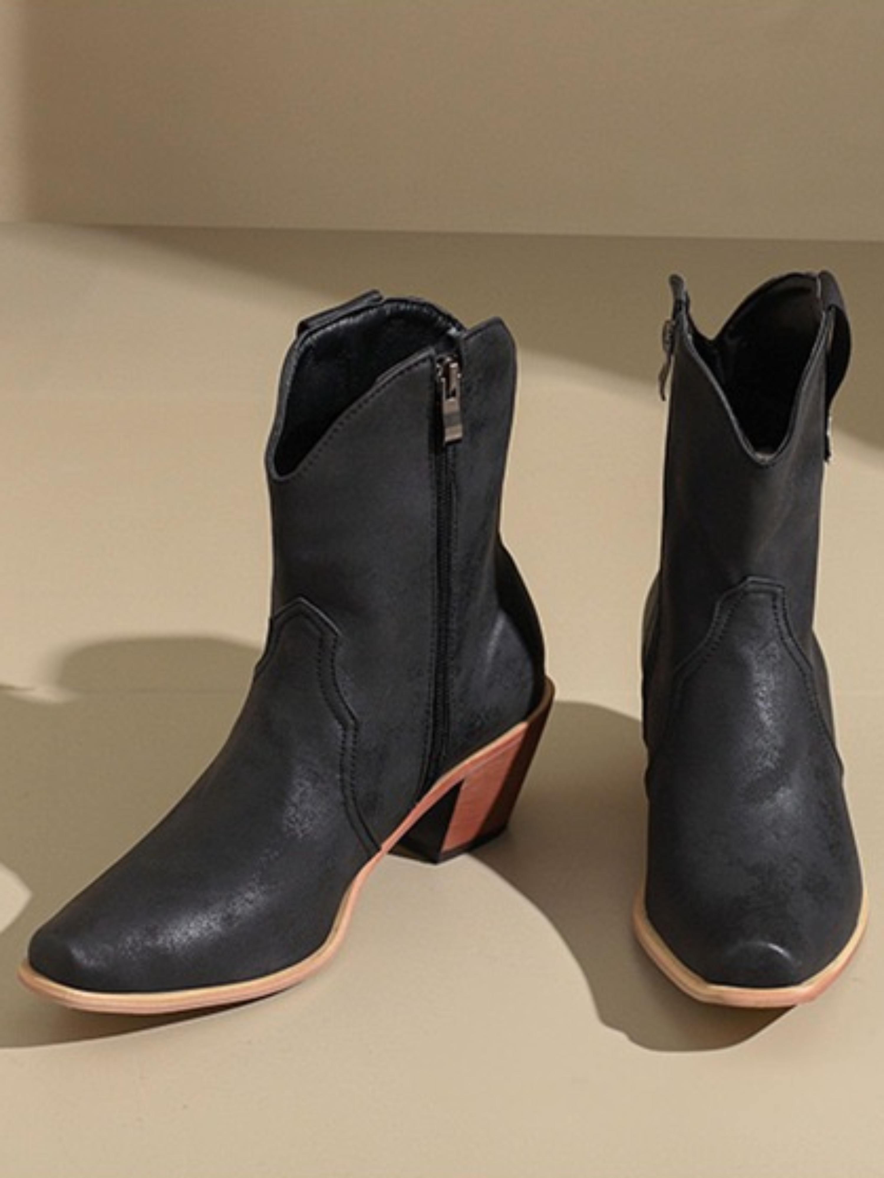 Buchanan – Unisex Wide Calf Boots with a Roomy Shaft