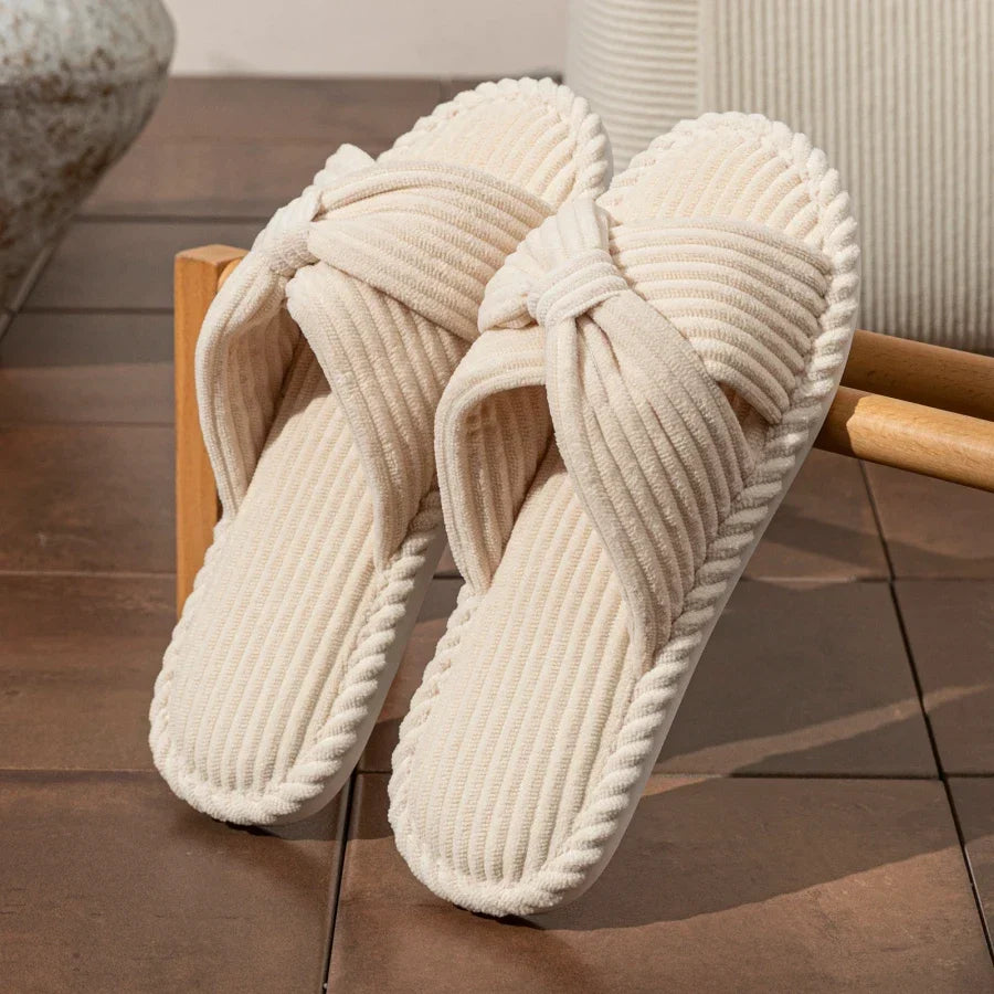 Patsy – Women's Comfort Slippers with a Cushioned Insole