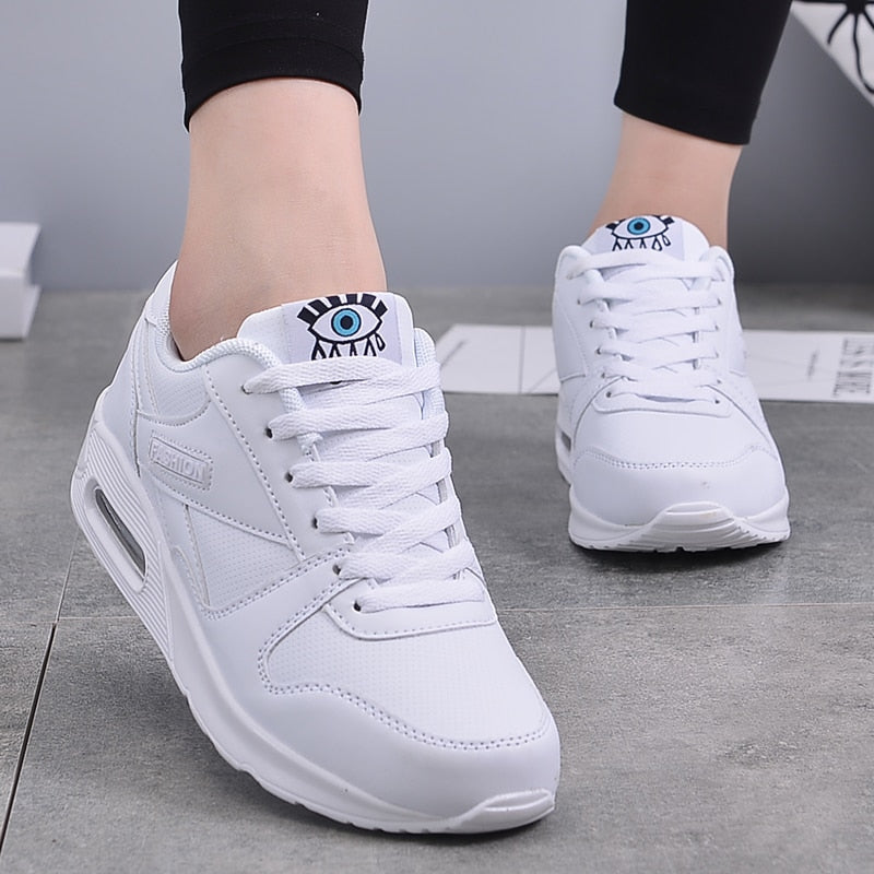 Ball – Unisex Non-Slip Shoes with a Slip-Resistant Sole