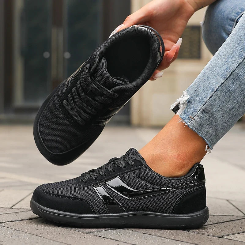 Women's Wide Toe Shoes Sneakers Barefoot Casual Wide Last Fashionable Canvas Black Flat Board Shoes Breathable Mesh Men'