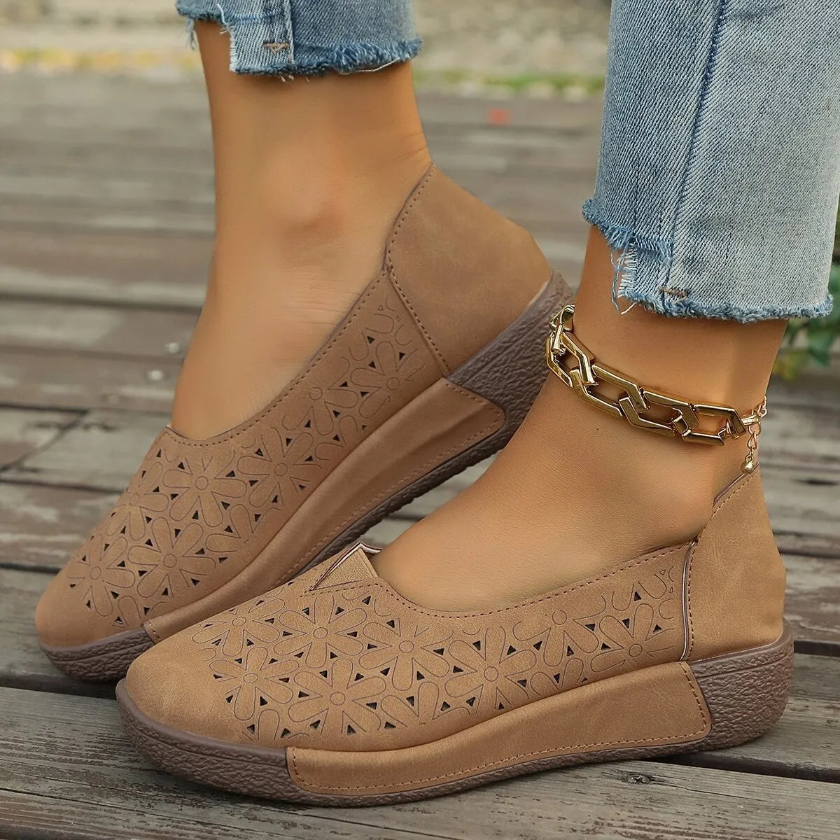 Debra – Women's Slip-On Loafers for Easy On and Off
