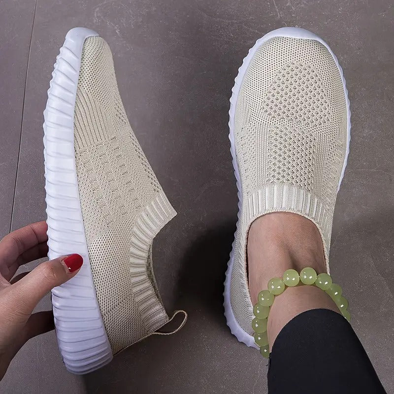 Clara – Women's Plantar Fasciitis Sneakers for Heel Pain Relief