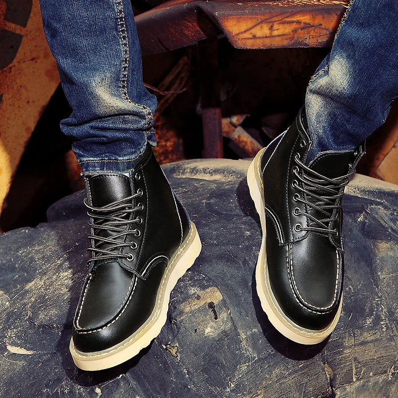 Roderick – Men's Comfort Boots with a Soft Lining