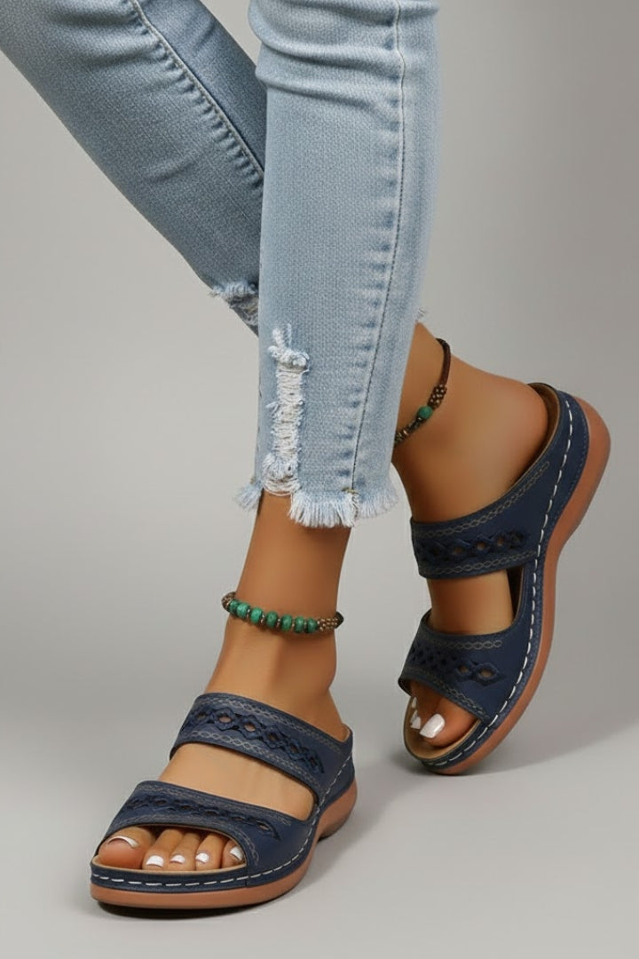 Janice – Women's Wide Toe Box Sandals with an Adjustable Fit