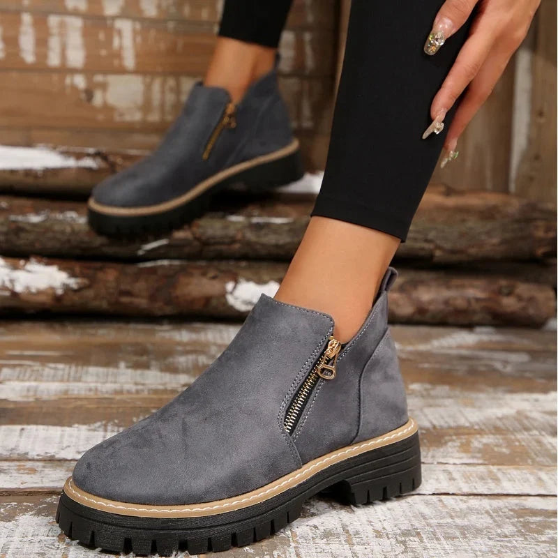 Glenda – Women's Comfort Boots with a Cushioned Insole