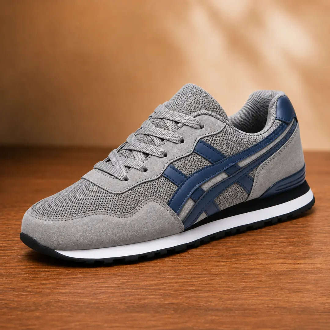 Men's Classic Lace Sneakers