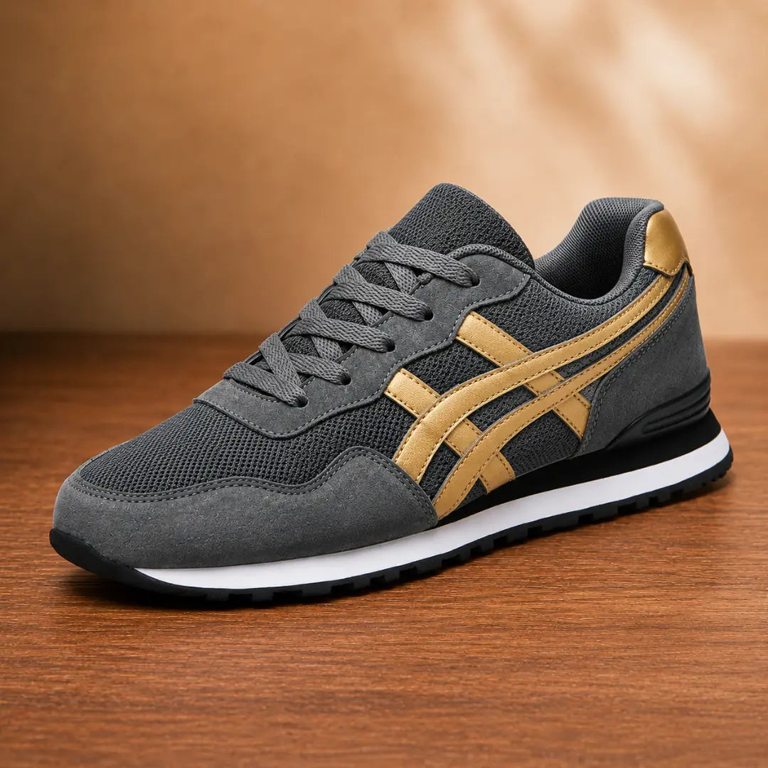 Men's Classic Lace Sneakers