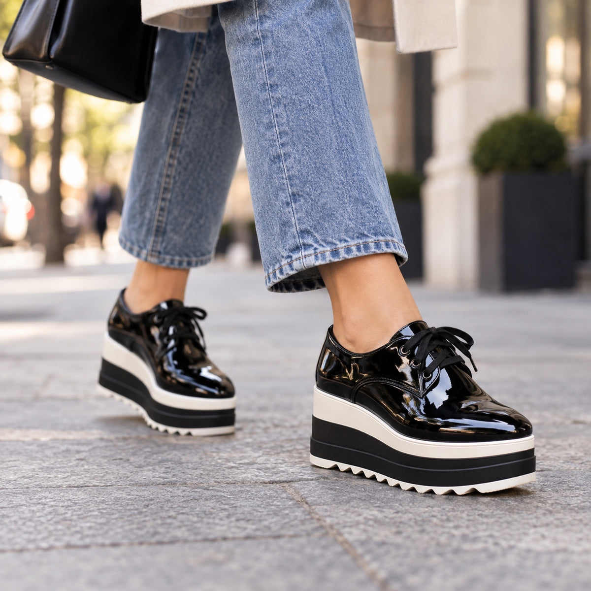 Doris – Women's Walking Shoes, worn on a walk