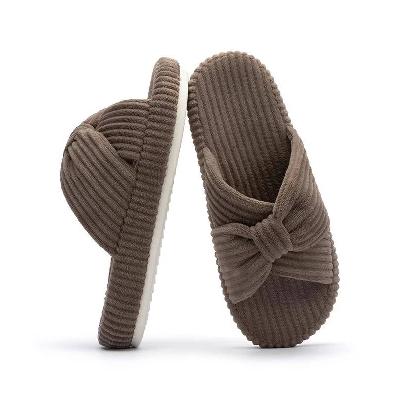 Alberta – Women's Comfort Slippers with a Soft Lining