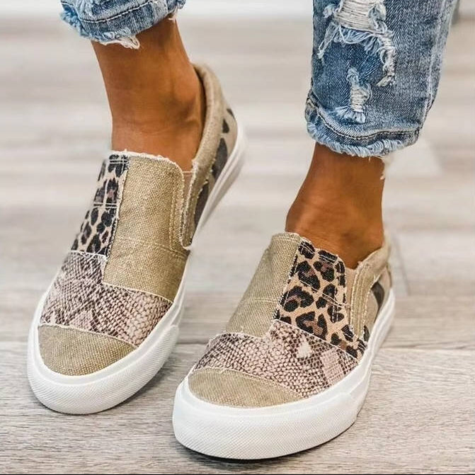 Keller – Unisex Slip-On Shoes with a Hands-Free Fit