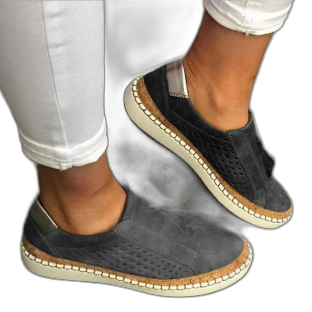 Dianna – Women's Non-Slip Shoes for Work and Everyday Wear