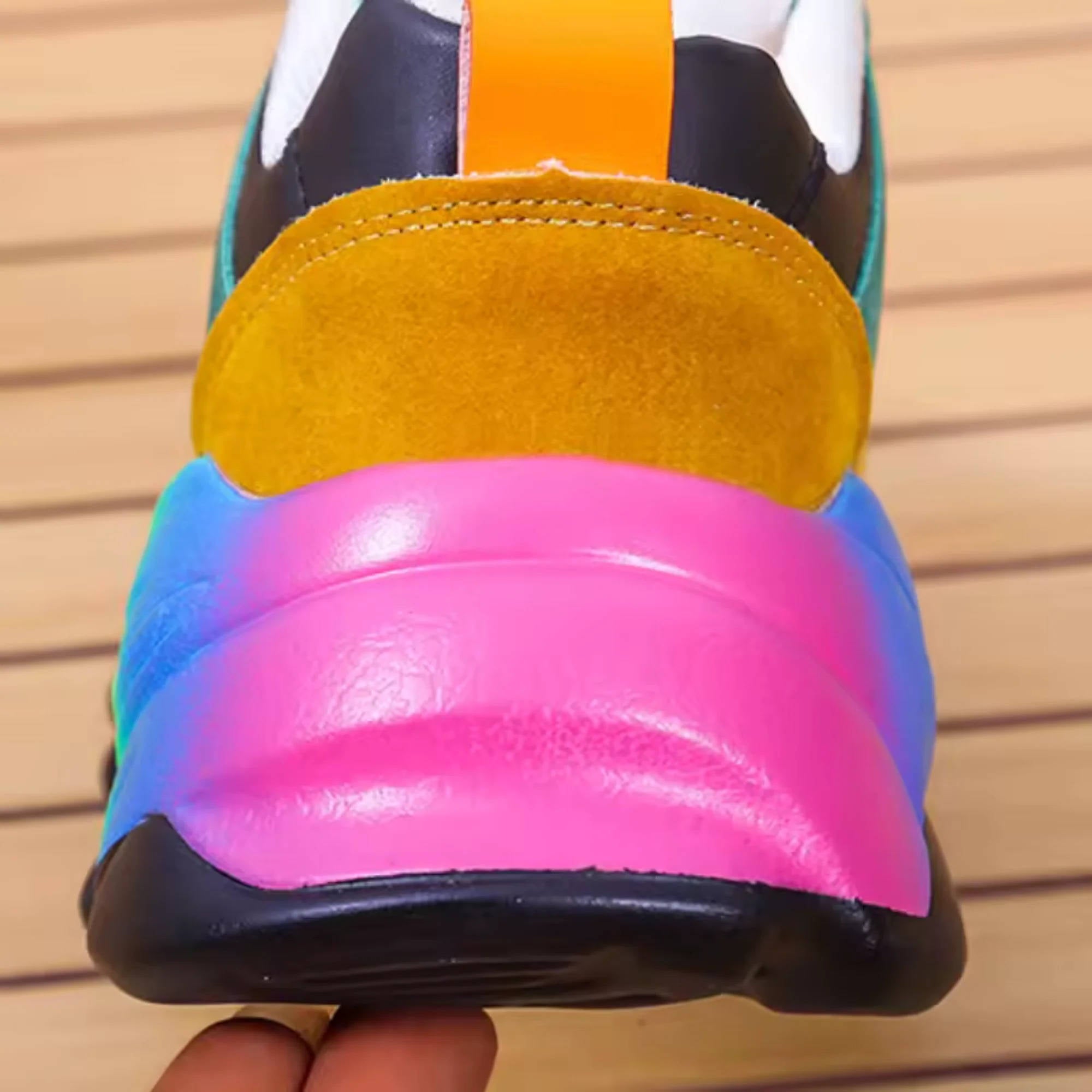 Sloan – Unisex Arch Support Sneakers with a Deep Heel Cup