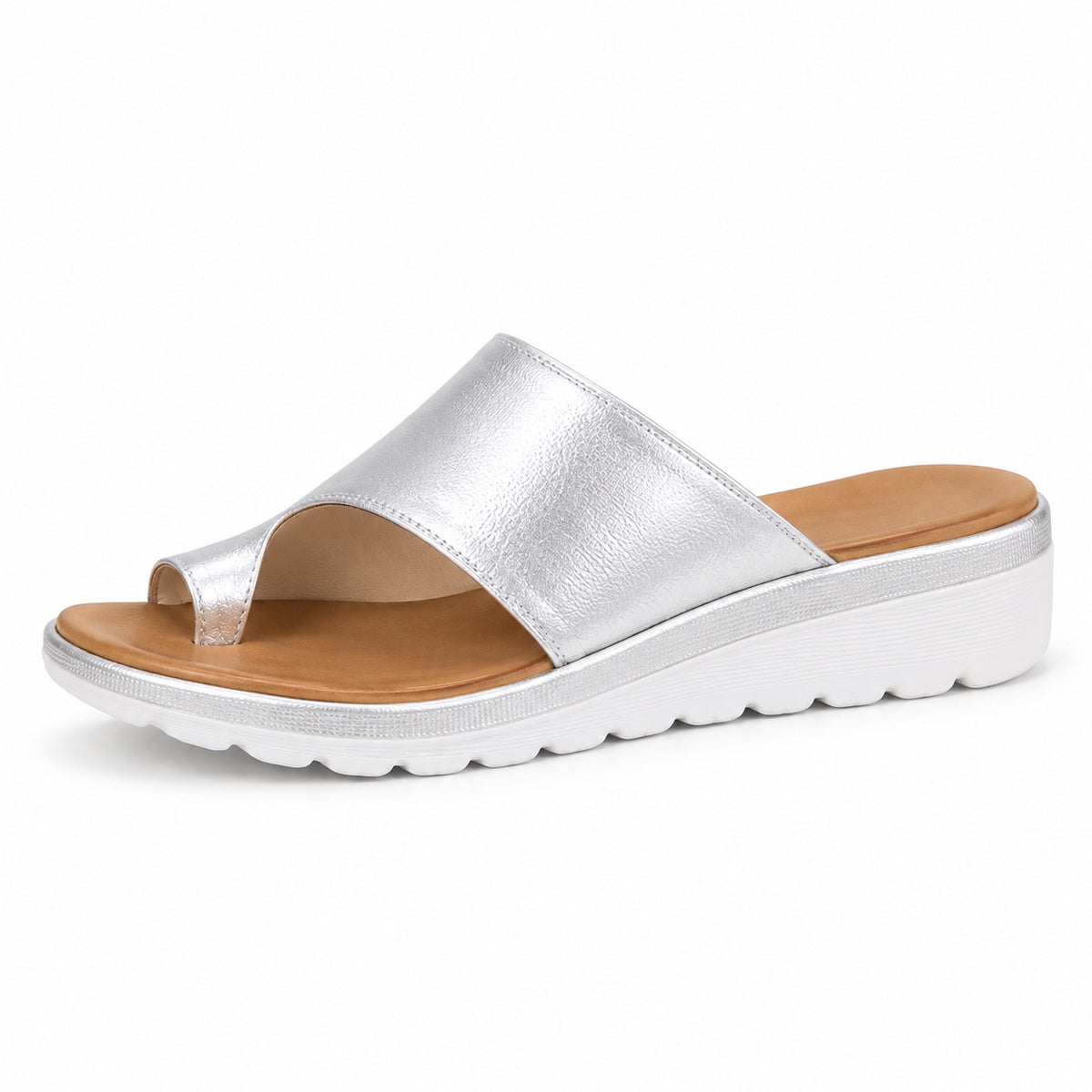 Kari – Women's Wide Toe Box Sandals in Silver